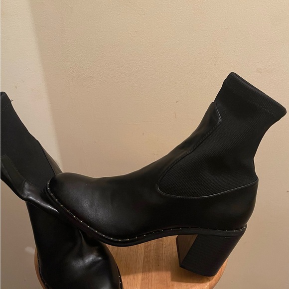 ASOS Black Studded Boots - Picture 7 of 10